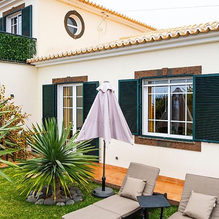 Namaste House II Appartement Funchal  Buitenkant foto